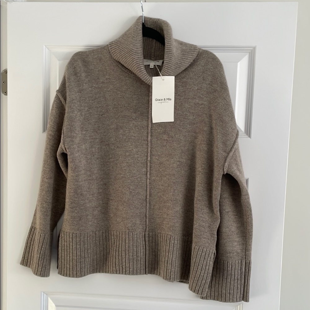Women's Brown Sweater